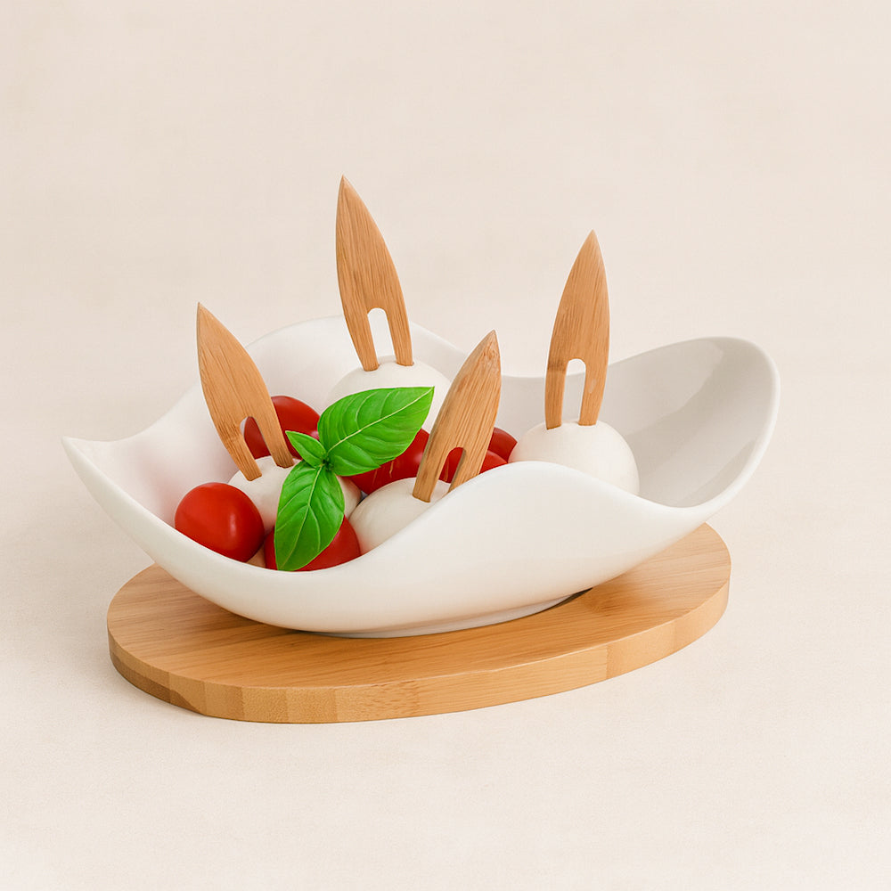 Antipastiera Brandani Nuvola in porcellana bianca con supporto bamboo e 4 forchettine – dimensioni 21×13×7 cm