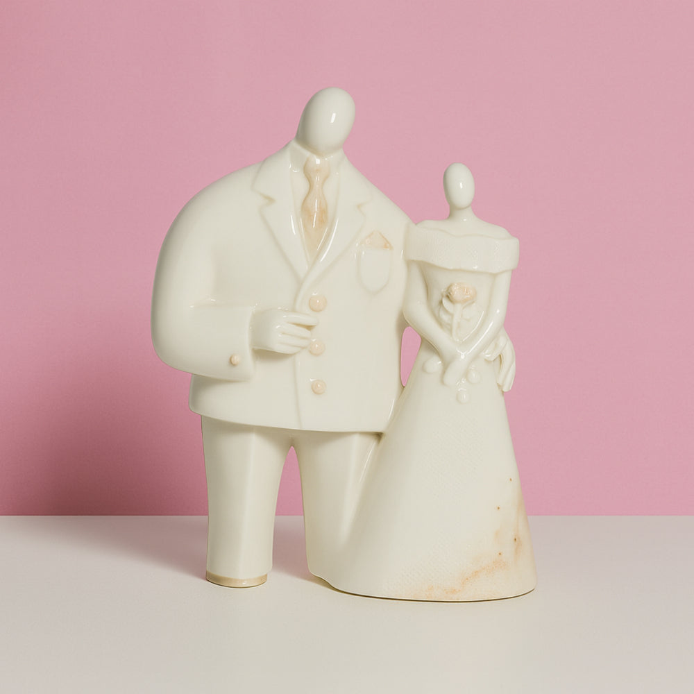 Cake topper Ser coppietta sposi in porcellana bianca 20x15 cm