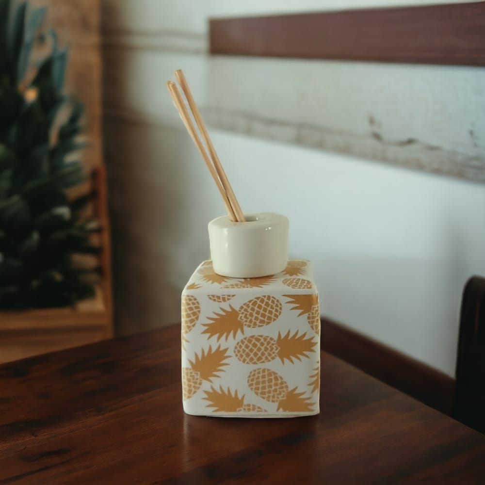 Dea Capodimonte – Diffusore d'Ambiente con Profumo e Midollini (10 x 7 x 7 cm)