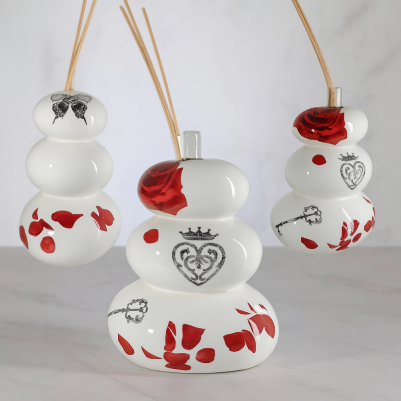 Diffusore ambiente Ceramiche Viva in porcellana bianca H 21 cm