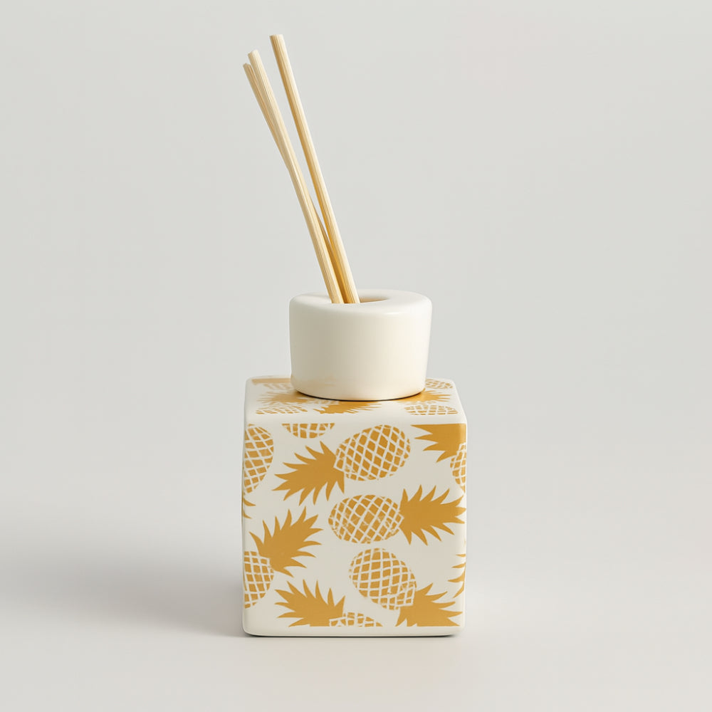 Diffusore ananas oro Dea Capodimonte in ceramica H 15 cm profumatore