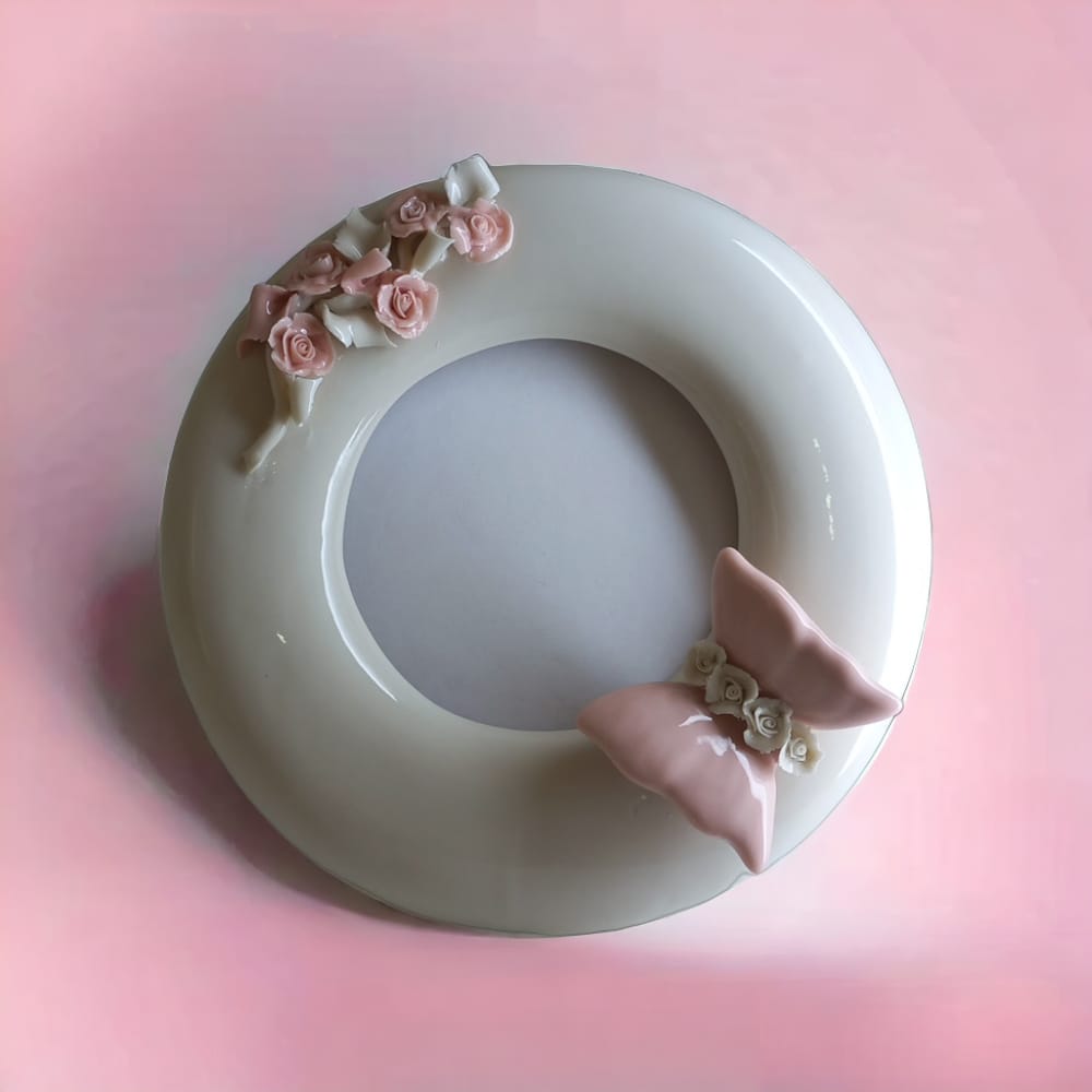 F.lli Majello Round Porcelain Butterfly Frame 14 cm