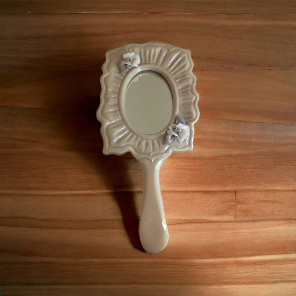 F.lli Majello Capodimonte Specchietto Tortora con fiori Porcellana 17x8,5 cm