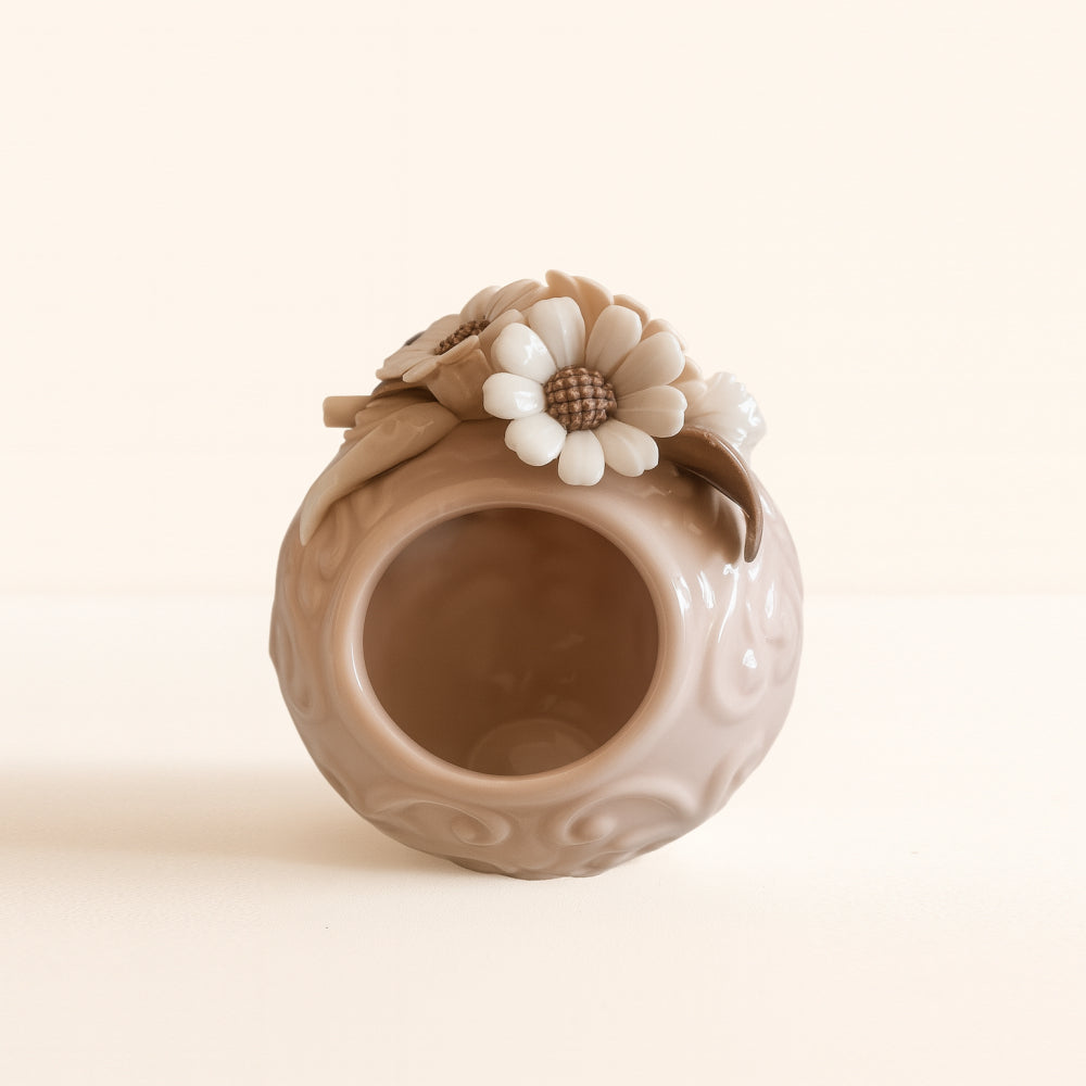 Lanterna Sharon rosa con fiorellini in porcellana Capodimonte H12x10 cm – porta candele decorativo – Le Favole