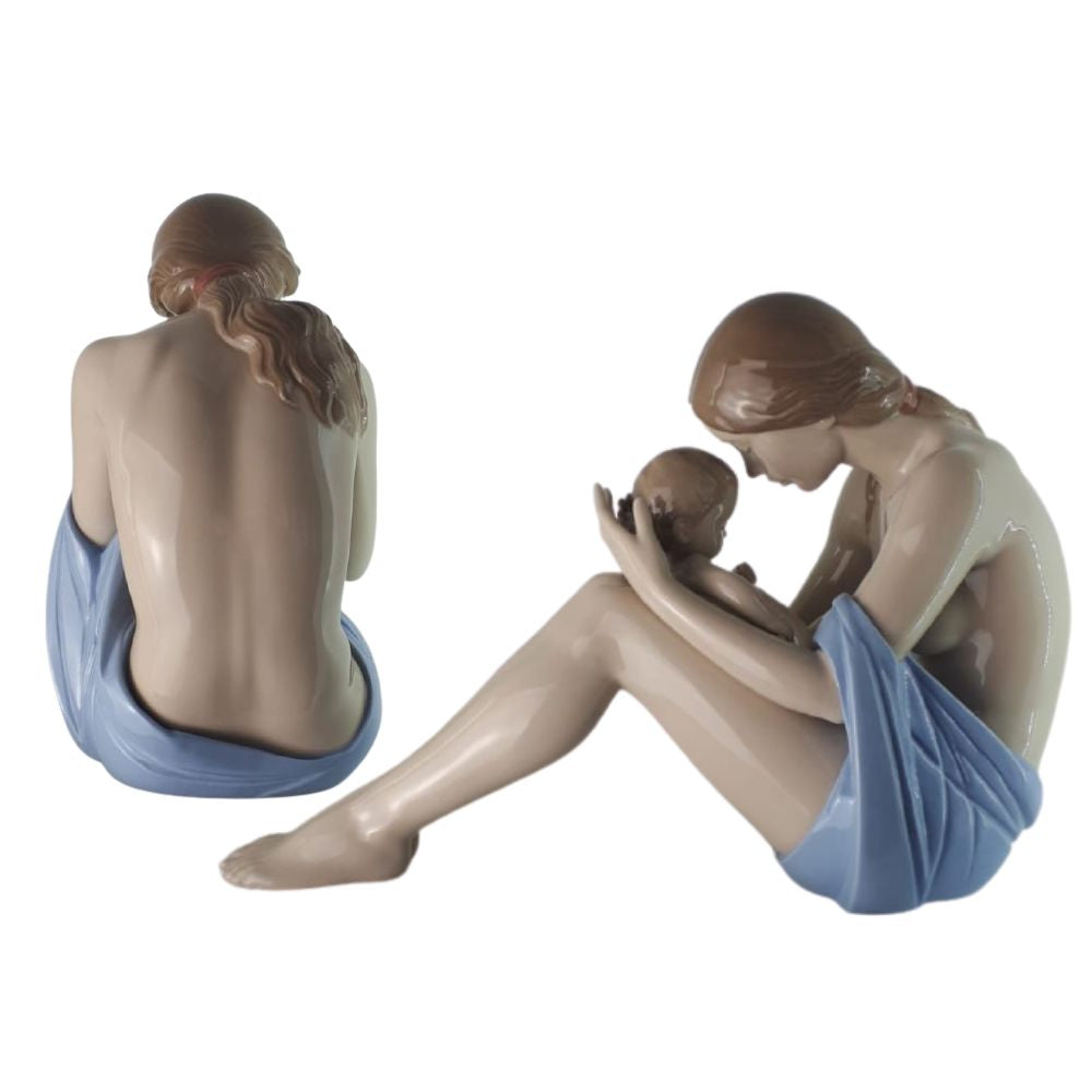 Nao 1747 Quello Che Piu' Voglio In Porcellana Lucida By Lladro Maternita Mamma