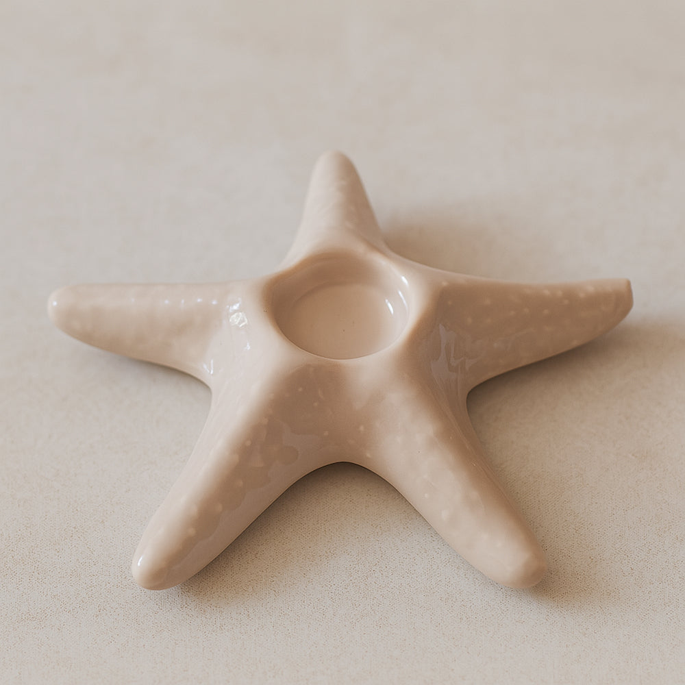 Porta candele Dea Capodimonte con stella marina in porcellana H21 cm – stile mediterraneo – Le Favole