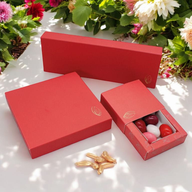 Scatola bomboniera rosso con confetti Orefice senza glutine