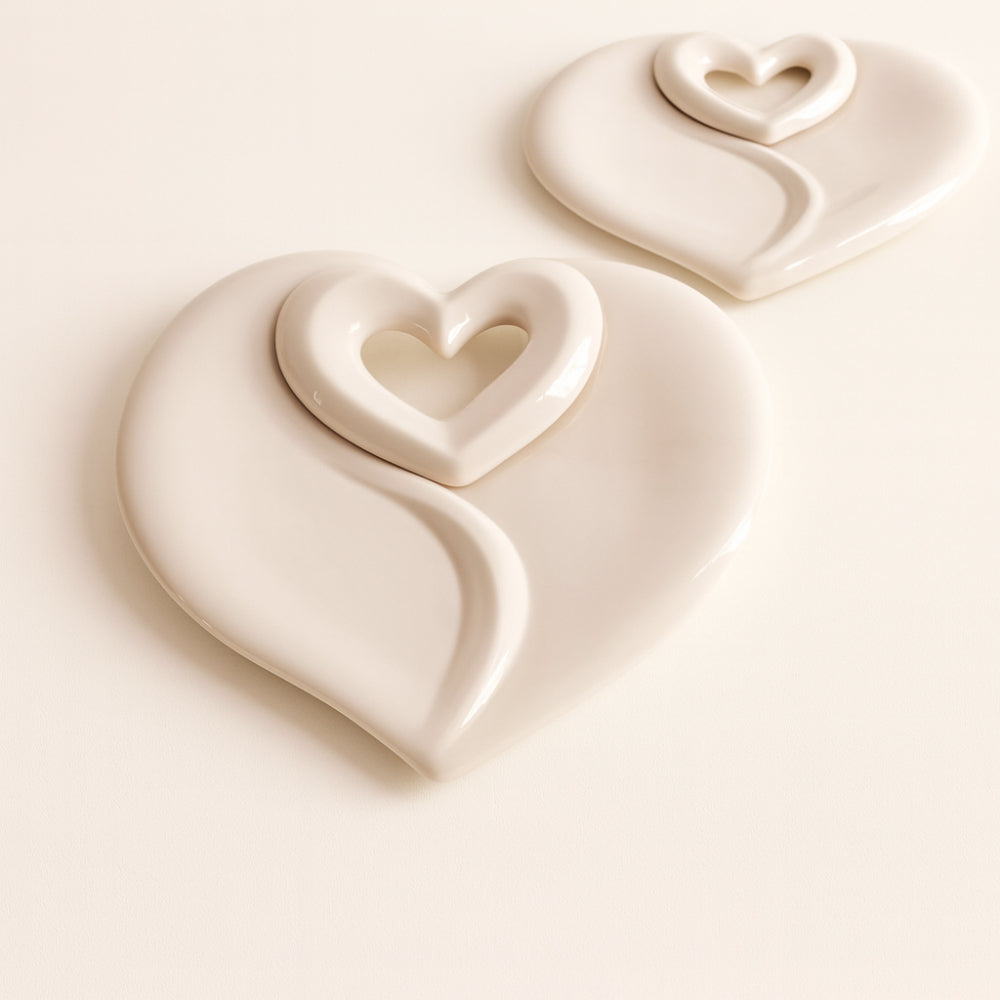 Svuotatasche Vide Poche Weds decoro cuori in porcellana 16x17 cm