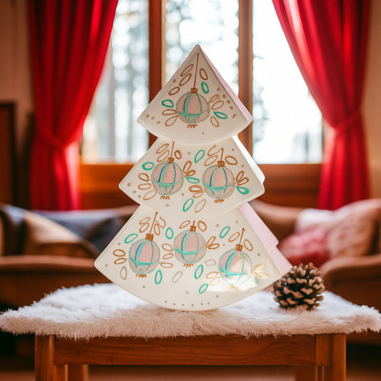 Albero di Natale in porcellana Sharon H 24 cm cipria e argento – Le Favole Living

