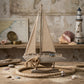 Arthesiana barca a vela decorativa in legno e tessuto con vele écru 31x6xH51 cm