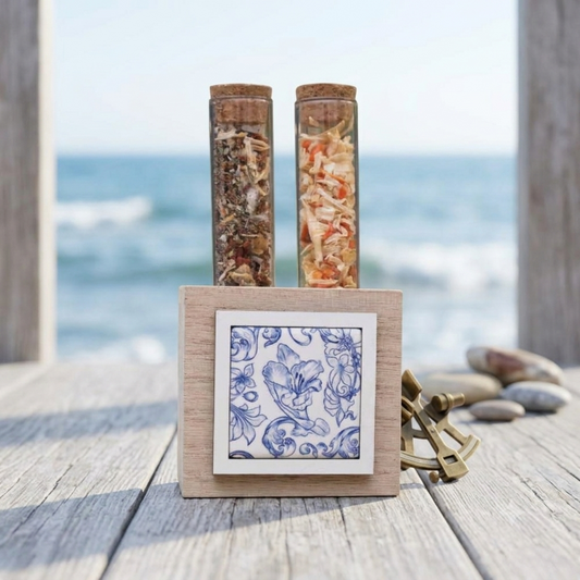 Cuorematto Portaspezie in Legno con Decoro Maiolica - D9044