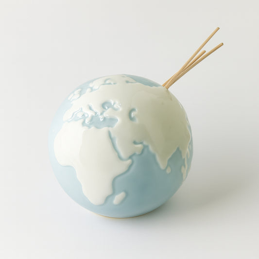 Diffusore ambiente Ser globo mappamondo in porcellana bianca Ø 10 cm