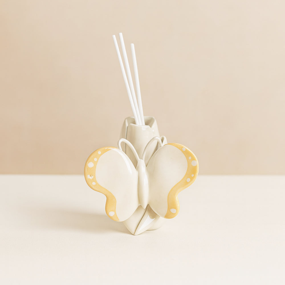 Diffusore ambiente Ser in porcellana bianca con farfalle H 7,5x11 cm