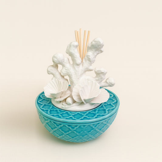 Diffusore d'ambiente Portofino Sharon in ceramica corallo turchese/bianco Ø15 x H17 cm con profumo e midollini – Le Favole