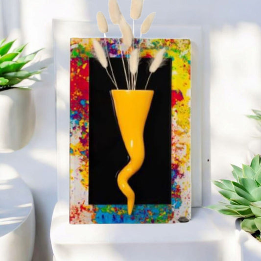 Ilary Queen Quadretto in Plexy con Corno Vasetto Giallo 19x29 cm