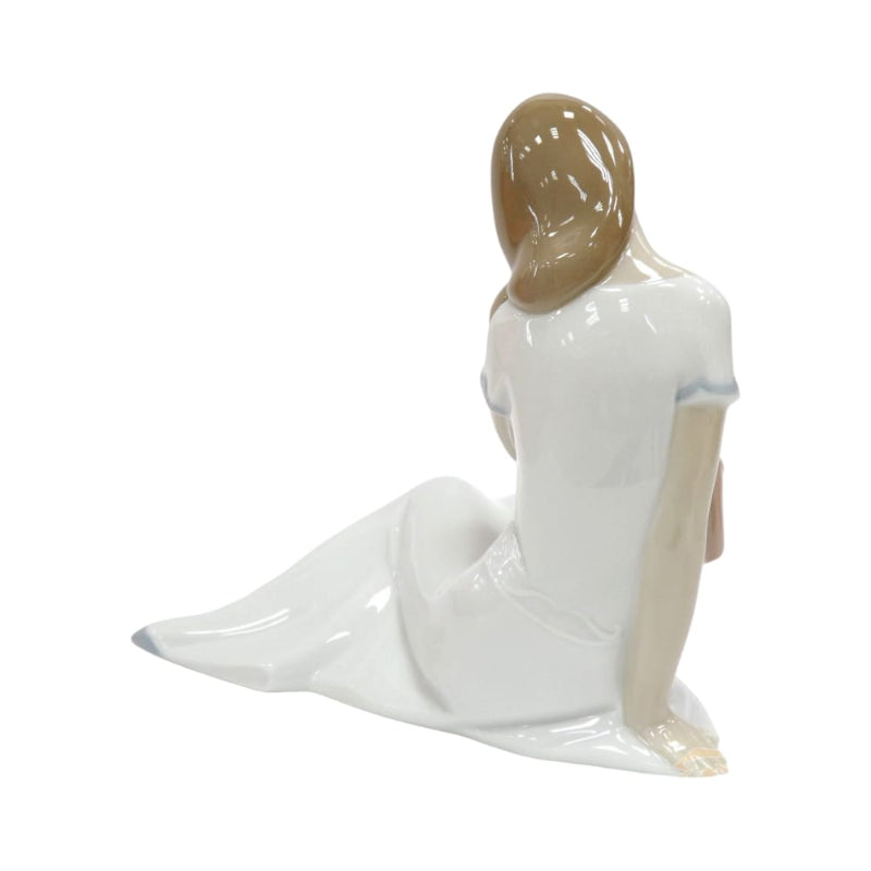 NAO by Lladrò - La Luce dei Miei Giorni (Bambino) 02001446 - Scultura in Porcellana