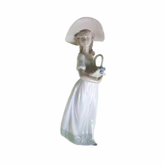 Nao Statua Dama Statuina Con Cestino 22cm In Porcellana By Lladrò Da Collezione
