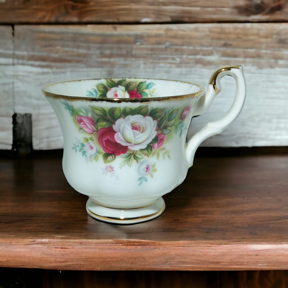 Royal Albert Tazza da Te Clebration In Porcellana Fine da Collezione