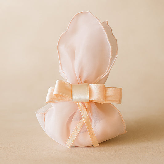 Sacchettino fiocco rosa gros grain in organza satinata grigia
