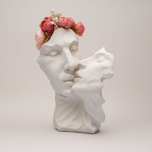 Scultura Bacio degli Innamorati Emmebi in ceramica 24x20 cm