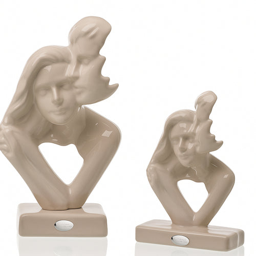 Ilary Queen Scultura Innamorati Porcellana Tortora Lucido H 23/15,5 cm