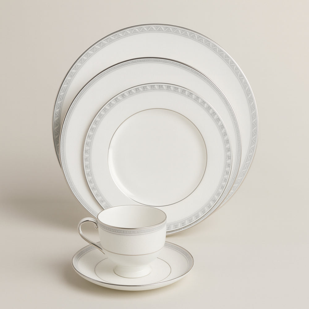 Set Narumi Space Moon 4 pezzi porcellana piatto tazza decorata