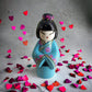 Sharon Kokeshi Turchese Felicità In Porcellana dipinta a Mano H.16X7 Cm Diffusore d'Ambiente