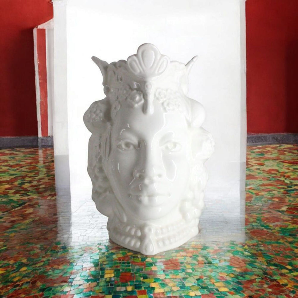 Sharon – Testa di Moro in Porcellana Bianca Capodimonte (24x18 cm) – Portafortuna