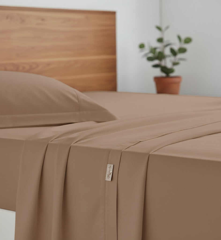 Completo Letto Tinta Unita Cotone Percalle 200 Fili linea ARIA- Matrimoniale.