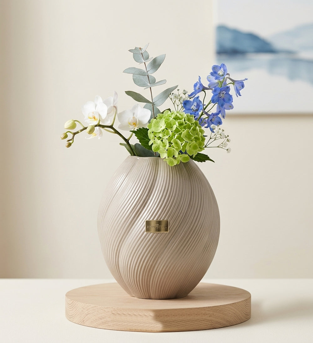Ilary Queen Vaso Tortora Vetro Ovale Basic Design Ø 14 h.16 cm