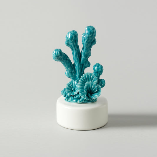 scatola diffusore d'ambiente Portofino Sharon in ceramica bianco/acquamarina Ø8 x H13 cm con profumo e midollini – Le Favole